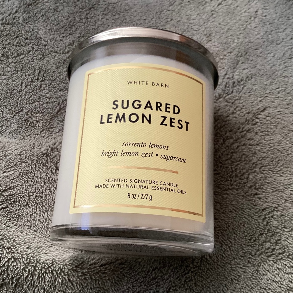 White Barn Sugared Lemon Zest Candle 8 oz - Picture 1 of 4